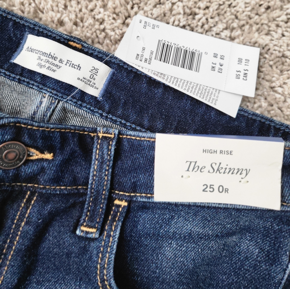 A&F jeans - Picture 2 of 3